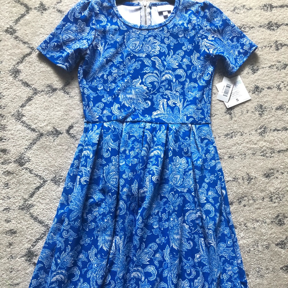 LuLaRoe Amelia Dress